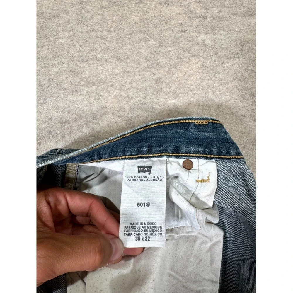Vintage Levis 501 Original Straight Jeans Men 36x32 Blue Denim Cotton Button Fly